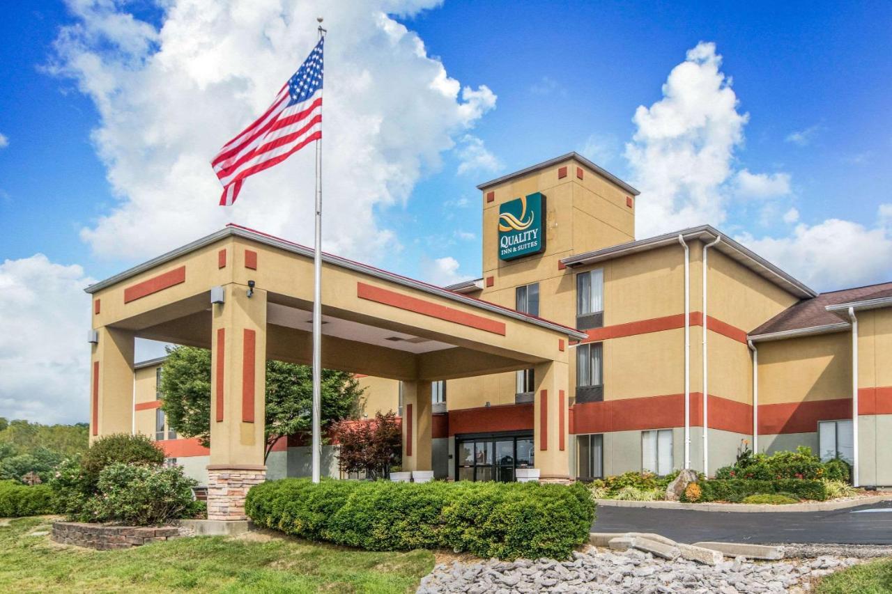 לורנסבורג Quality Inn & Suites מראה חיצוני תמונה